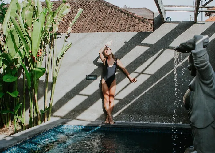 Kuta Villa *